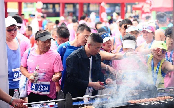 赛后服务保, 功举行, 喜家德水饺
